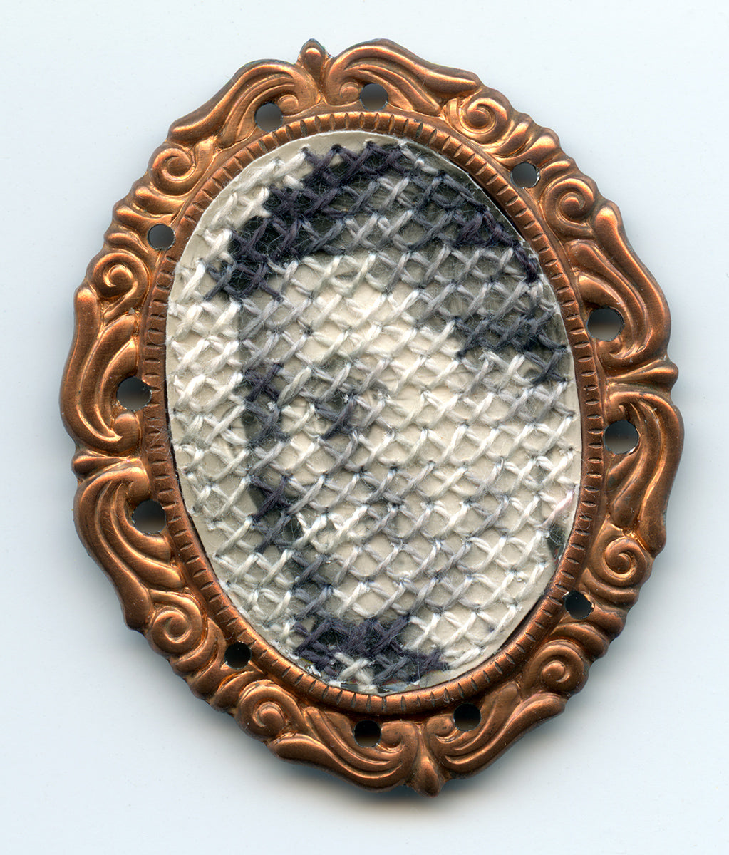 Memory medallion no. 03 - male portrait in copper